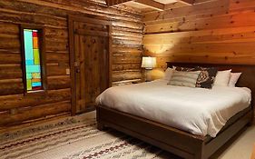 Aspen'S Cabin